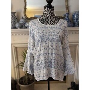 Lauren Conrad Floral Bell Sleeve Top Size L White & Blue Boho Romantic Fairy
